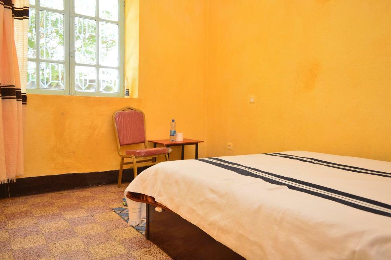 Chef Wondim Backpackers Hostel Гондэр Экстерьер фото