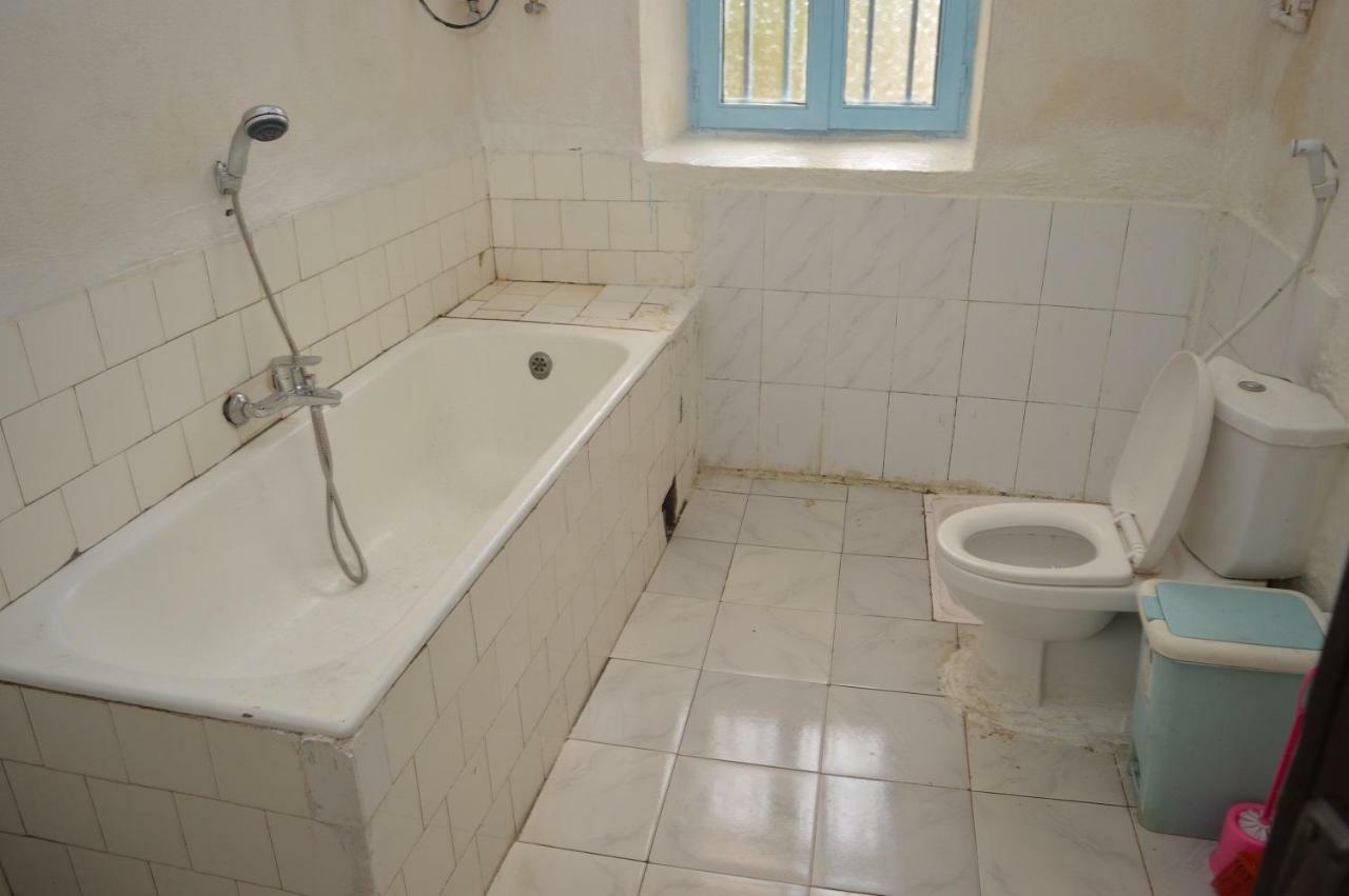 Chef Wondim Backpackers Hostel Гондэр Экстерьер фото