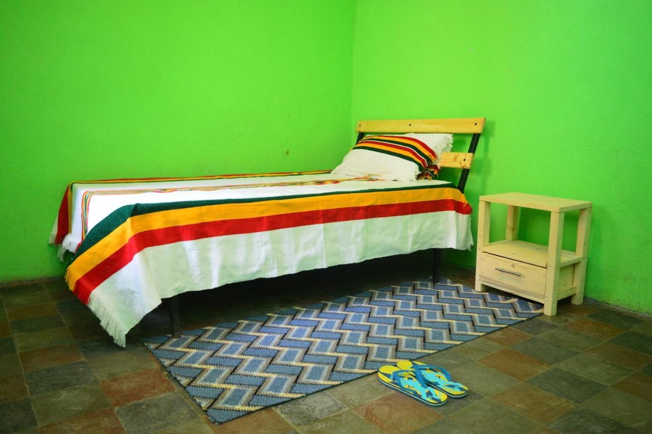 Chef Wondim Backpackers Hostel Гондэр Экстерьер фото